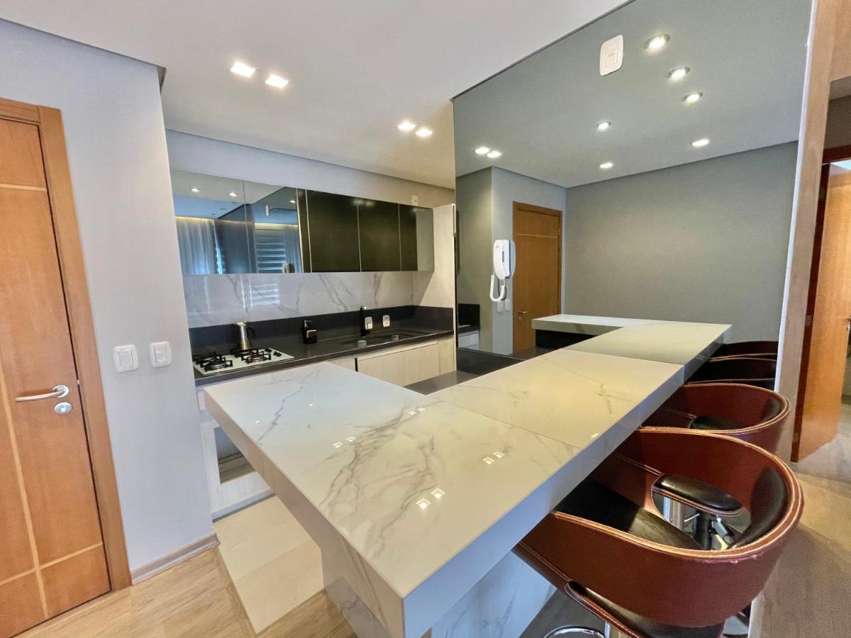 Apartamento De Luxo Casa De Pedra Apartment กรามาโด ภายนอก รูปภาพ